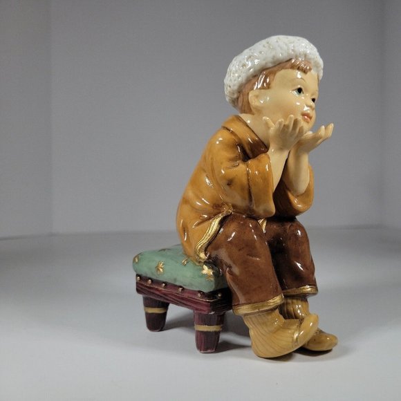 Heritage Mint LTD 2003 Porcelain Christmas Setting 1 REPLACEMENT PIECE Boy Stool - Picture 8 of 11